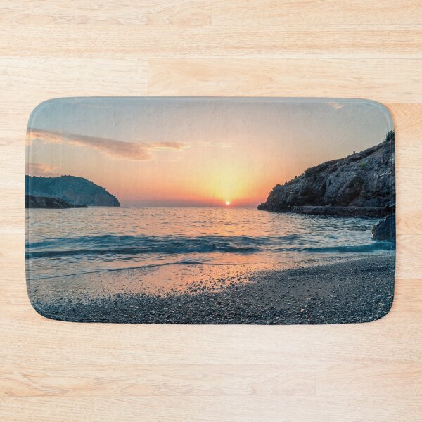 Artikelvorschau, CALA ROTJA - CANYAMEL - MALLORCA - BEACHES - SUNRISE - PHOTO - DECO entworfen und verkauft von Tropical Blood.