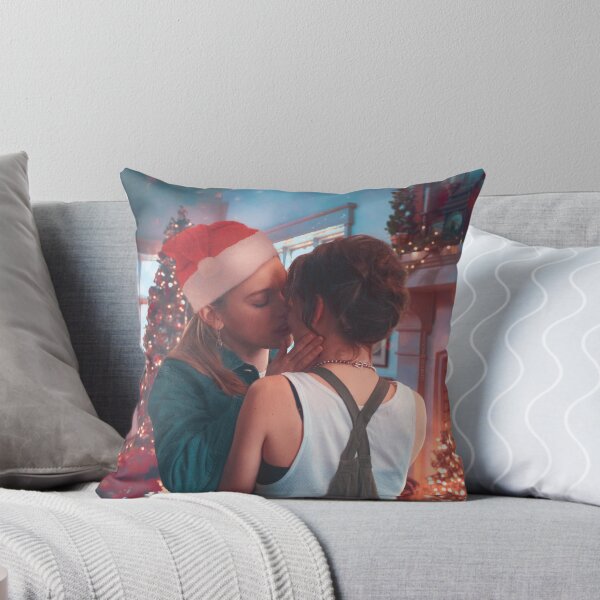 Item preview, Dani x Jamie Christmas Kiss designed and sold by Kasobel.