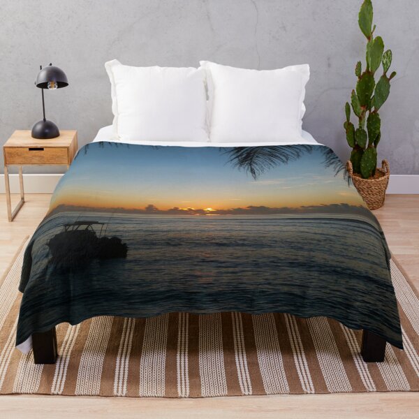Artikelvorschau, Sonnenuntergang am Strand der Seychellen | Wasser Palmen Strand Urlaub | Sommer Natur Fotografie entworfen und verkauft von KristinasPhotos.