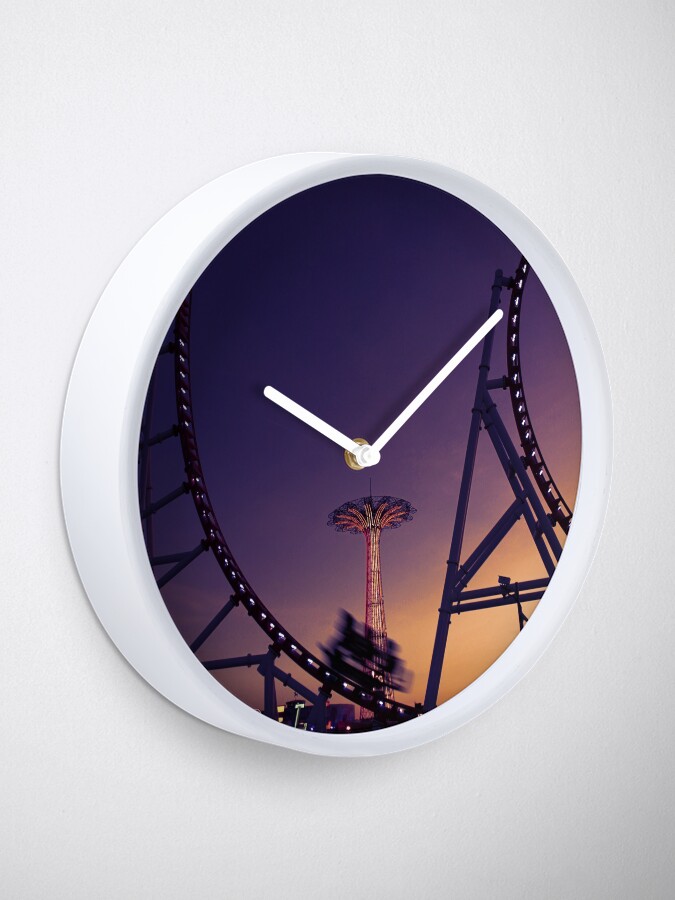 Alternate view of Dusky Amusements Clock