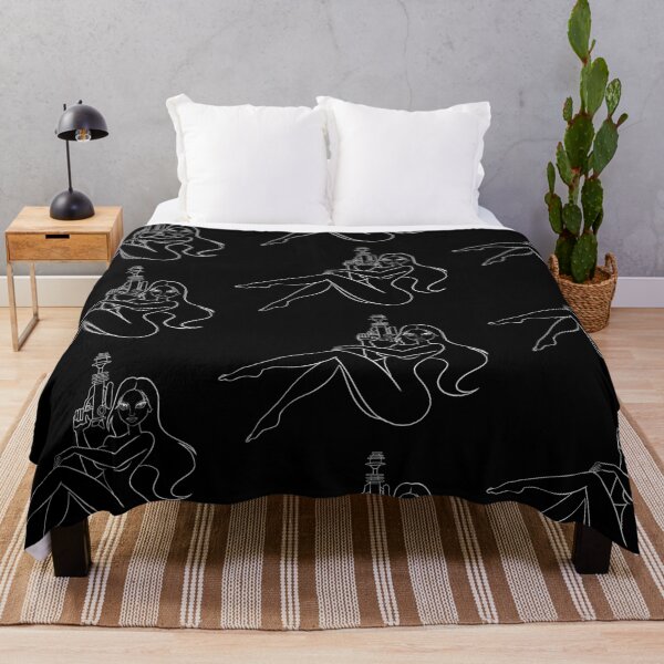 JIL — GHOST LINES IN WHITE (FOR DARK COLORED BACKGROUNDS) Throw Blanket