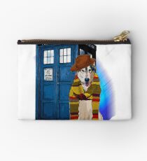 Dr woo Studio Pouch