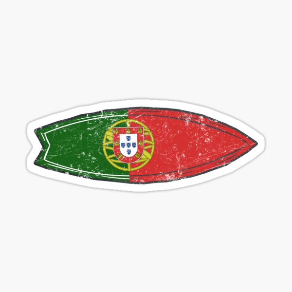 Aperçu de l'œuvre Portugal Flag Surfboard créée et vendue par Mr. Slavchev.