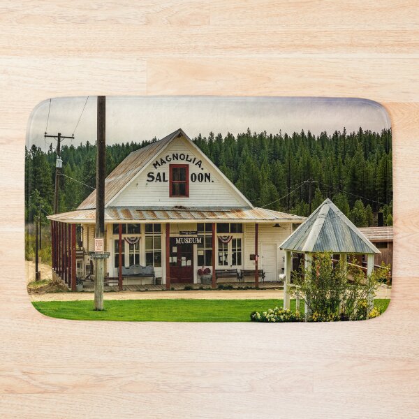 Artikelvorschau, Das Magnolia Saloon Museum entworfen und verkauft von Bryan Spellman.