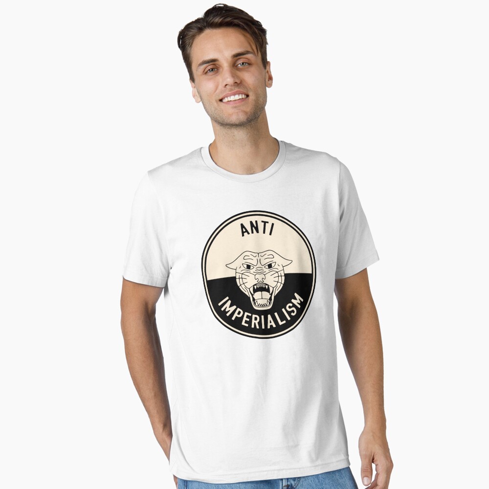 Artikel-Vorschau von Essential T-Shirt, designt und verkauft von SSFootball.