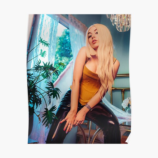 Gelbe Max Styles Poster