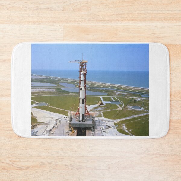 Item preview, Apollo 15 Saturn V on the pad designed and sold by Star-Citizen.