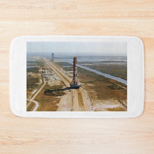 Item preview, Apollo 10 on it's way to pad B designed and sold by Star-Citizen.
