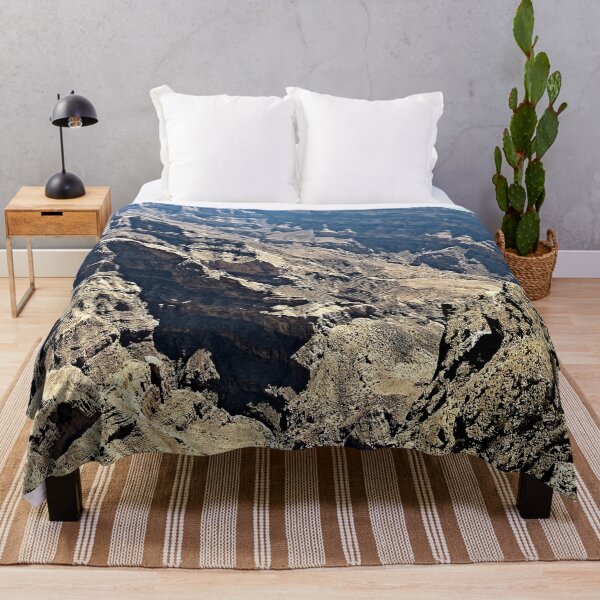 Aperçu de l'œuvre Mountain Canyon Rockface Paysage désertique, Oman créée et vendue par worldways.