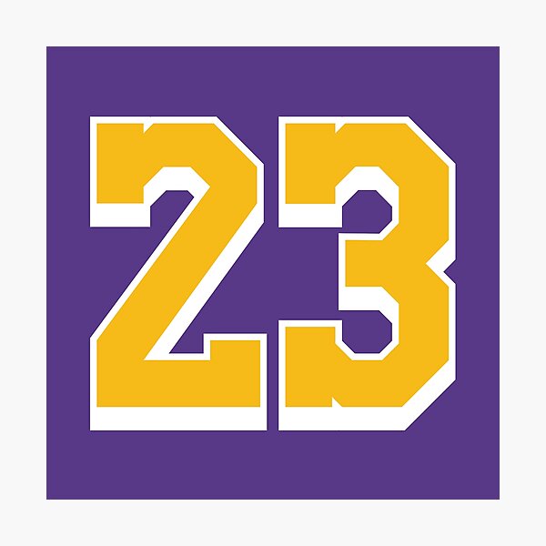 Aperçu de l'œuvre 23 Maillot de basketball jaune numéro vingt-trois violet créée et vendue par elhefe.