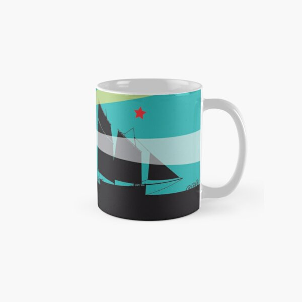 the lighthouse and the boat Classic Mug