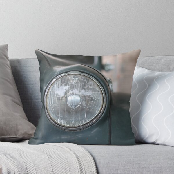 Aperçu de l'œuvre headlight vintage car créée et vendue par mrivserg.