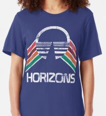 Vintage Horizons Distressed Logo in Vintage Retro Style Slim Fit T-Shirt