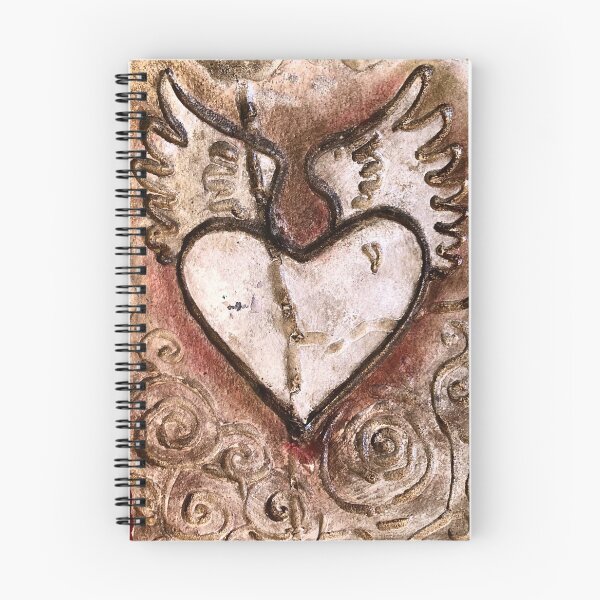 Aperçu de l'œuvre Coeur ailé / Art sculpté / ailes de chérubin / motif de tourbillons / Valentine / coeur mexicain / coeur Milagro créée et vendue par artenvironments.