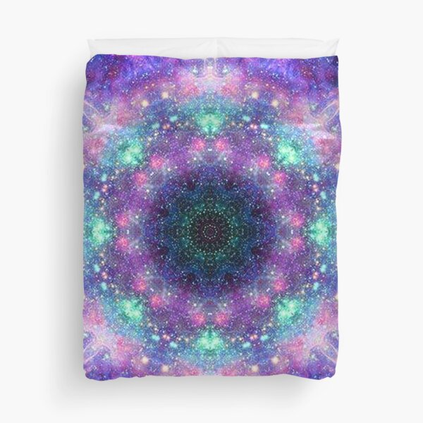 Trippy purple space mandala Duvet Cover