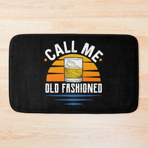 Artikelvorschau, Whiskey - Nennen Sie mich altmodisches T-Shirt entworfen und verkauft von BugattiDivo58.