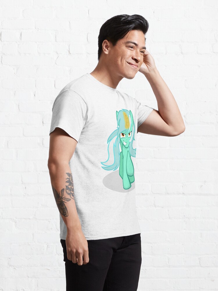 lux lyra t shirt