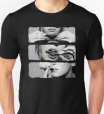 Girls love blunts Unisex T-Shirt