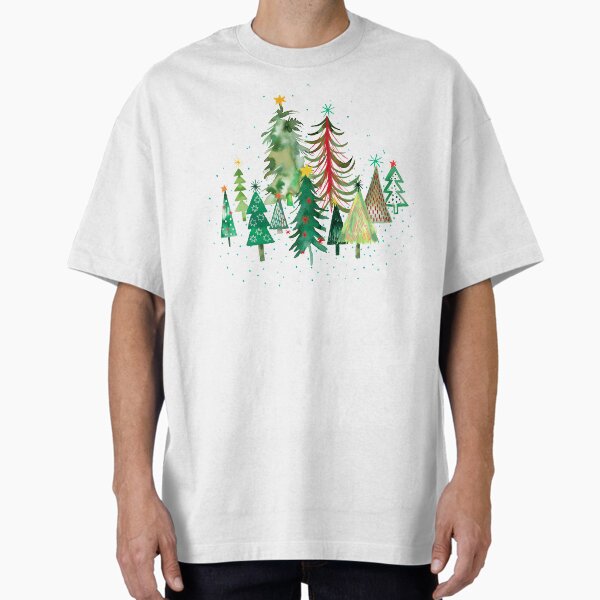 Artikel-Vorschau von Kiefern- und Tannenwald - Dekorierter Weihnachtsbaumdruck - Rot und Grün, designt und verkauft von ninoladesign.