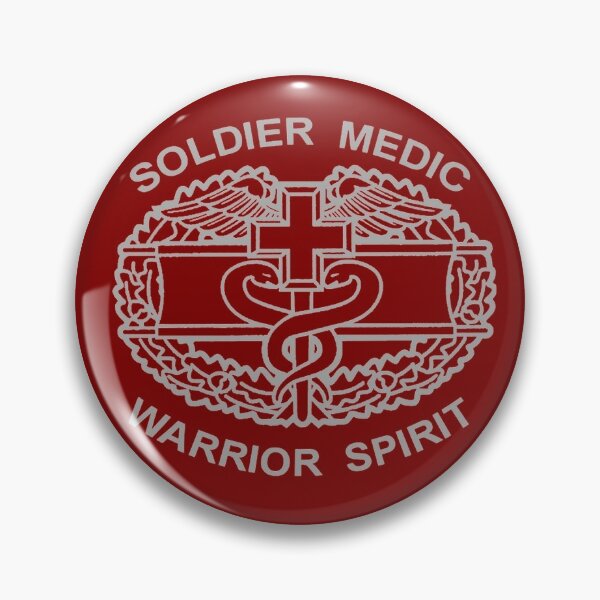 Us ww2 combat medic, theater made patch and pin