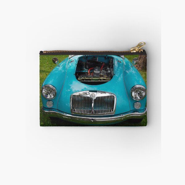 Aperçu de l'œuvre L'art de la voiture: moteur MGA 1600 Mk II (1958) créée et vendue par John Schneider.