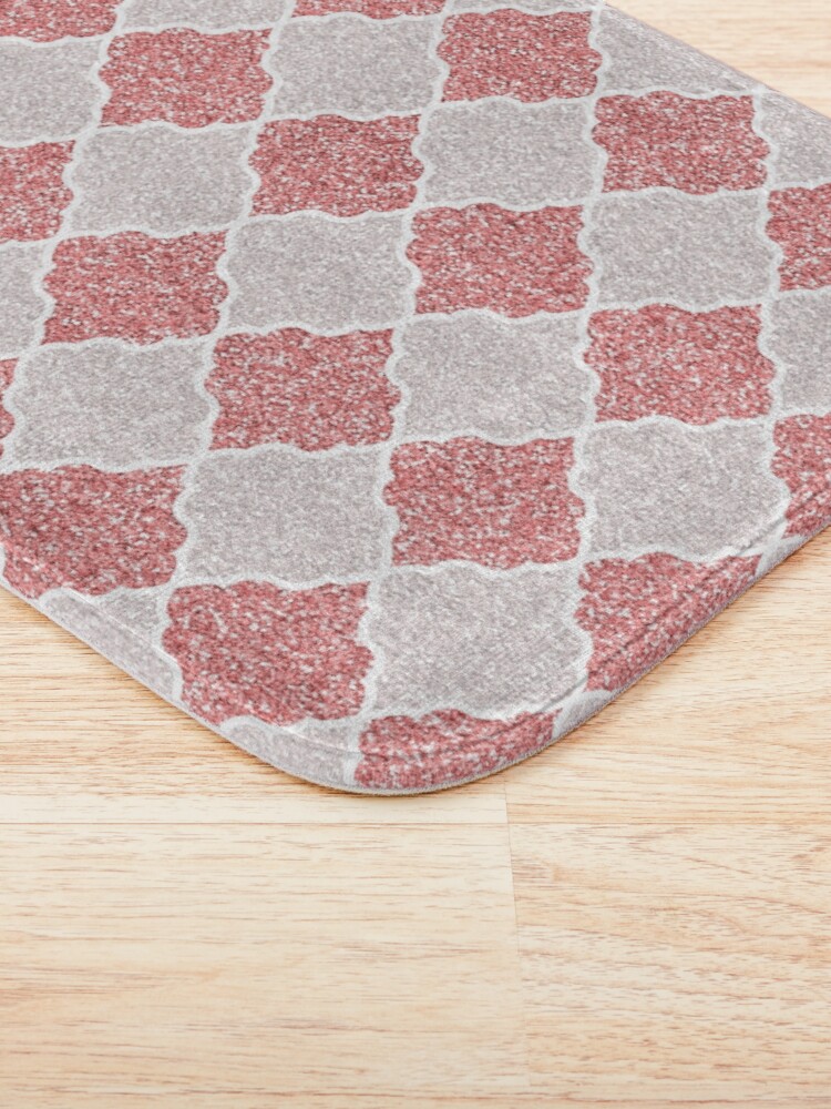 Alternate view of Girly Glitter Moroccan Quatrefoil Pattern Bath Mat
