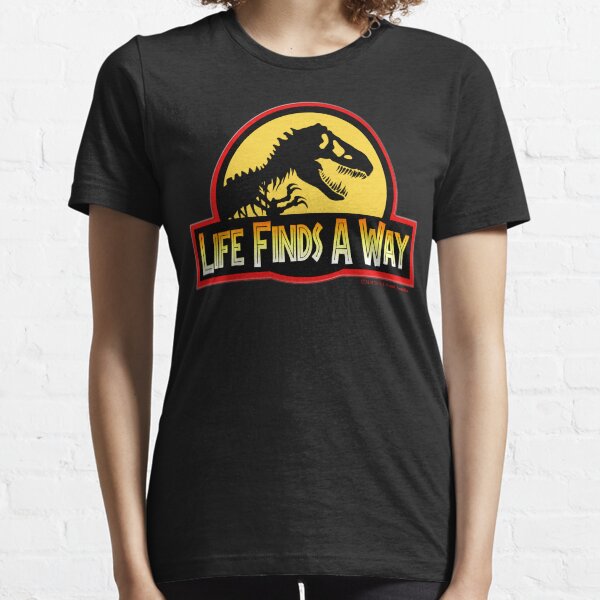 LIFE FINDS A WAY Essential T-Shirt