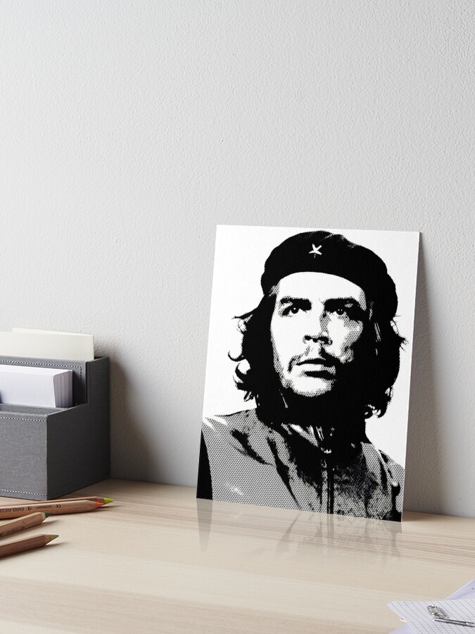 Ernesto Che Guevara, 1959 colorized Postcard for Sale by KAI-Studio