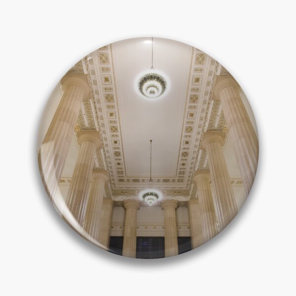 Artikelvorschau, Die große Halle - Federal Reserve Bank von Chicago entworfen und verkauft von Adam Bykowski.