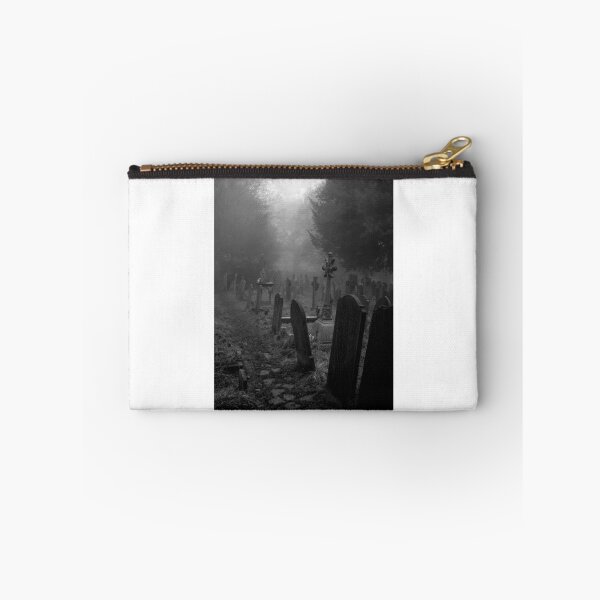 Item preview, cementerio de highgate Funda y vinilo para iPhone designed and sold by HOURMAN.