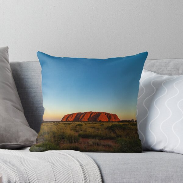 Artikelvorschau, Uluru & Kata Tjura Nationalpark, Australien entworfen und verkauft von Giovanni's  Brown Quotes.