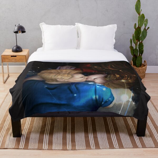 Item preview, Kiss in the Stars designed and sold by Alienzombie13.