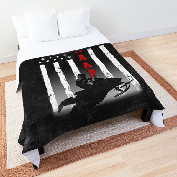 SNOWMOBILE AMERICAN FLAG BLACK Comforter