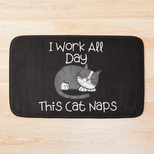 Aperçu de l'œuvre Je travaille toute la journée, ce chat sieste t-shirts créée et vendue par Shevonda Thomas.