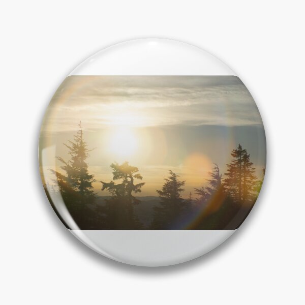 Light Rings Pin