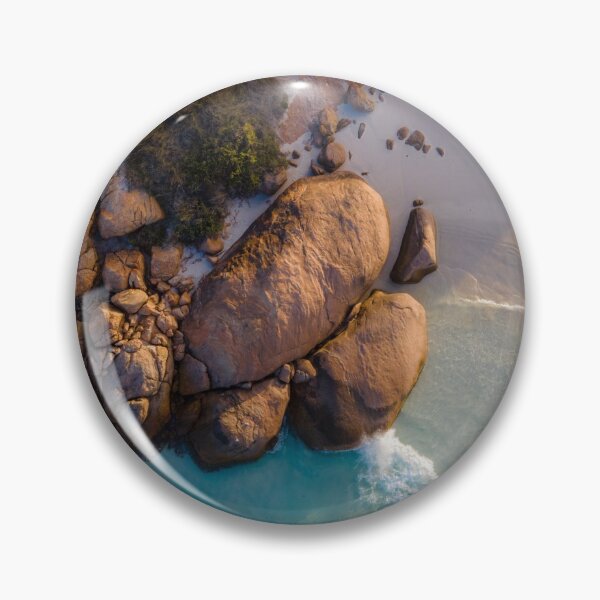 Artikelvorschau, Twightlight Beach Rocks entworfen und verkauft von Michael Heritage.