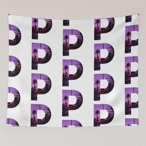 Aperçu de l'œuvre lettre p, initiale p violette créée et vendue par stickmeok.