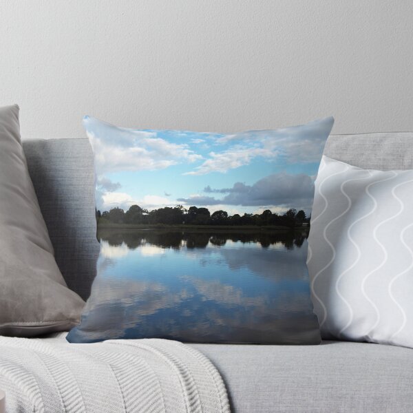 Artikelvorschau, Blaue Himmel entworfen und verkauft von W E NIXON  PHOTOGRAPHY.