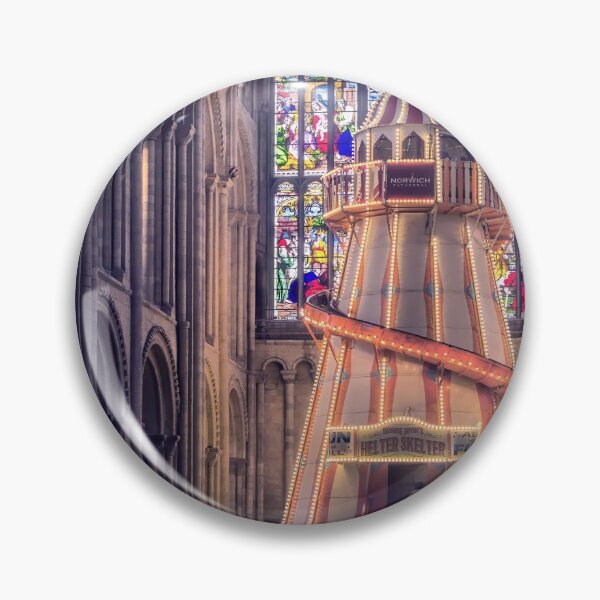Aperçu de l'œuvre Helter Skelter dans la cathédrale de Norwich créée et vendue par KRBailey.