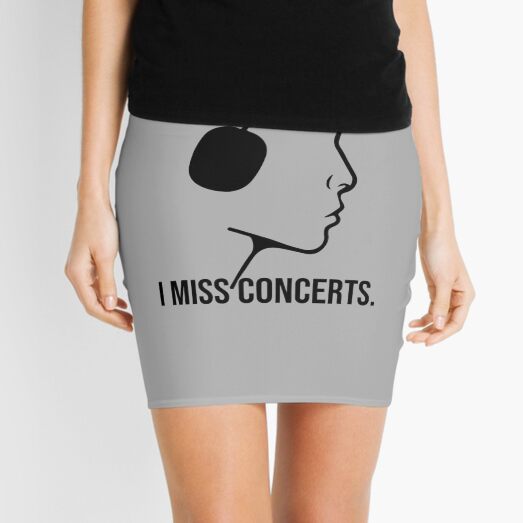 mini skirt concert outfit