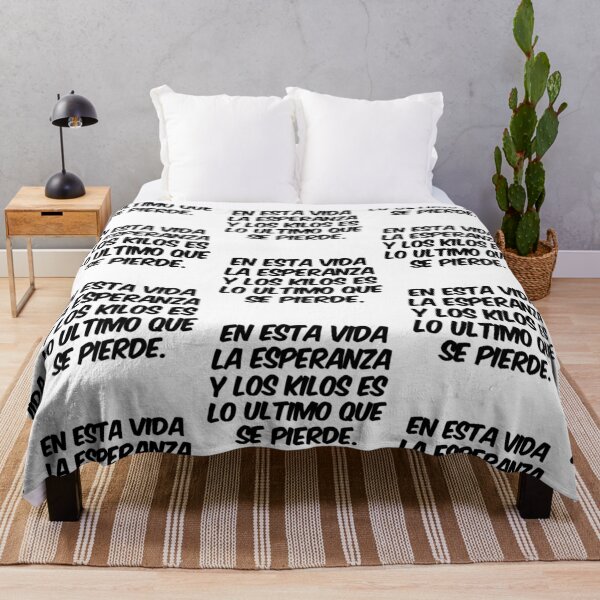 Item preview, En esta vida la esperanza y los kilos es lo ultimo que se pierde designed and sold by Elena's Shop.