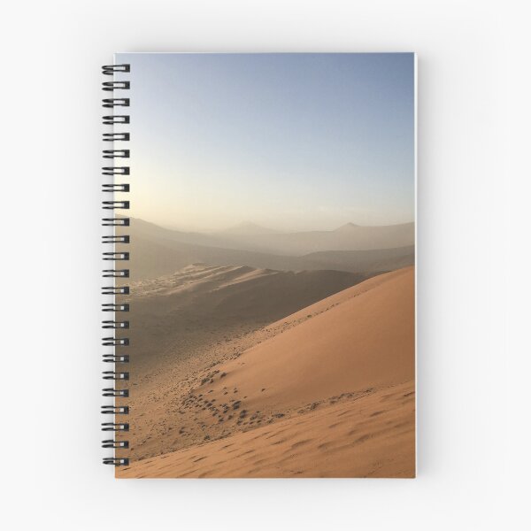 Artikelvorschau, Foto der Wüste in Namibia entworfen und verkauft von CaptainWheels.