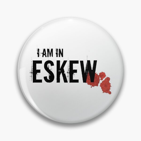 Eskew buttons & bags: Pin