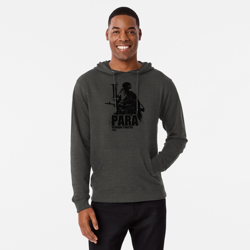 Vista previa del artículo con la obra «Sudadera ligera con capucha», diseñado y vendido por StrongVlad.