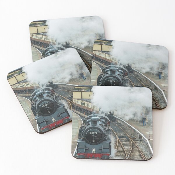Item preview, Locomotora de vapor y la estación de tren de Llangollen en Llangollen, Denbighshire, Gales del Norte designed and sold by Cameranick.