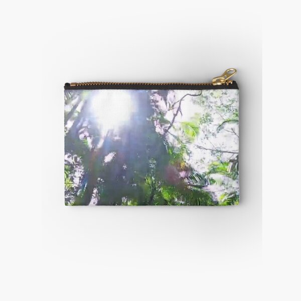 Artikelvorschau, Die Sonne scheint auf den Wald. entworfen und verkauft von Lan thi Nguyen.