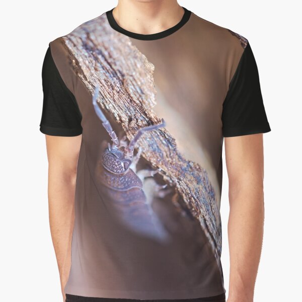 Pillbug coming out of its hiding macro photo Graphic T-Shirt