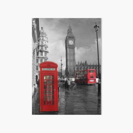 Artikel-Vorschau von Schwarzweiss-Foto der Stadt London England von Big Ben mit roter Telefonzelle und rotem Doppeldeckerbus, designt und verkauft von MindChirp.