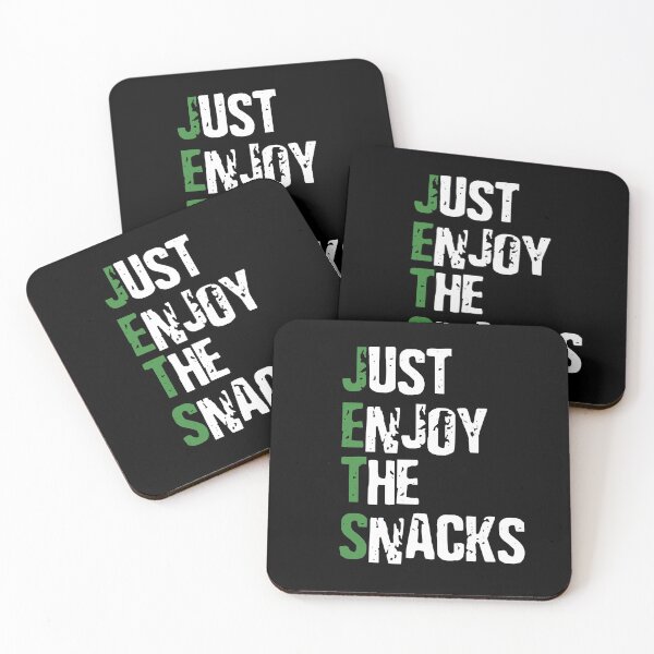 Item preview, SOLO SOPORTA EL SUFRIMIENTO_JETS_SOLO DISFRUTA DE LOS SNACKS designed and sold by GeiekSheiek.