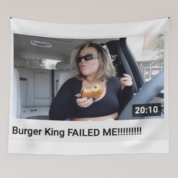 Artikelvorschau, Trisha Paytas entworfen und verkauft von Hasten Veal.